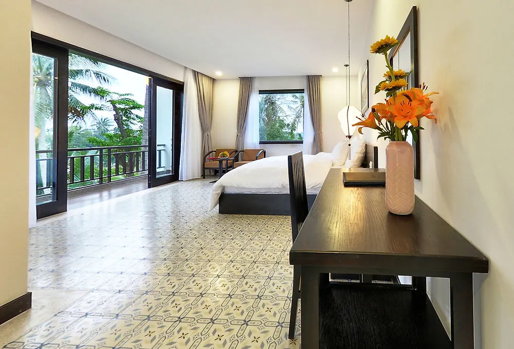 Hoi An Waterway Resort